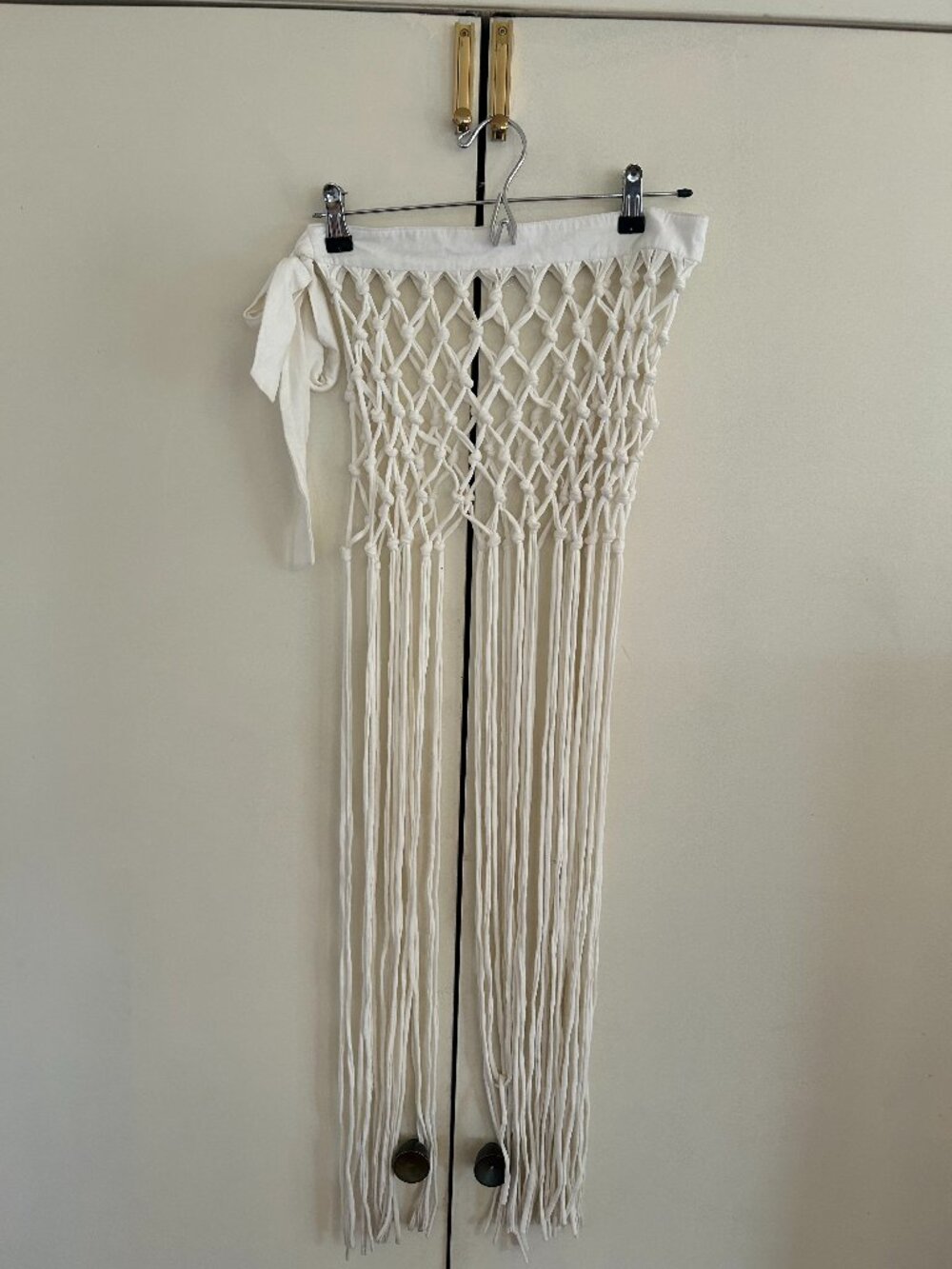 Net Fringe Tie Skirt